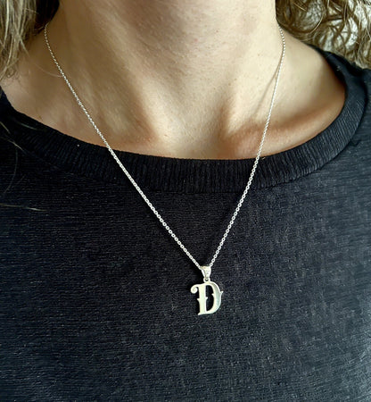 Custom Cursive Initial Necklace 925 Sterling Silver, Personalized Retro Script Letter Pendant, 1970s Style Monogram Gift for Her
